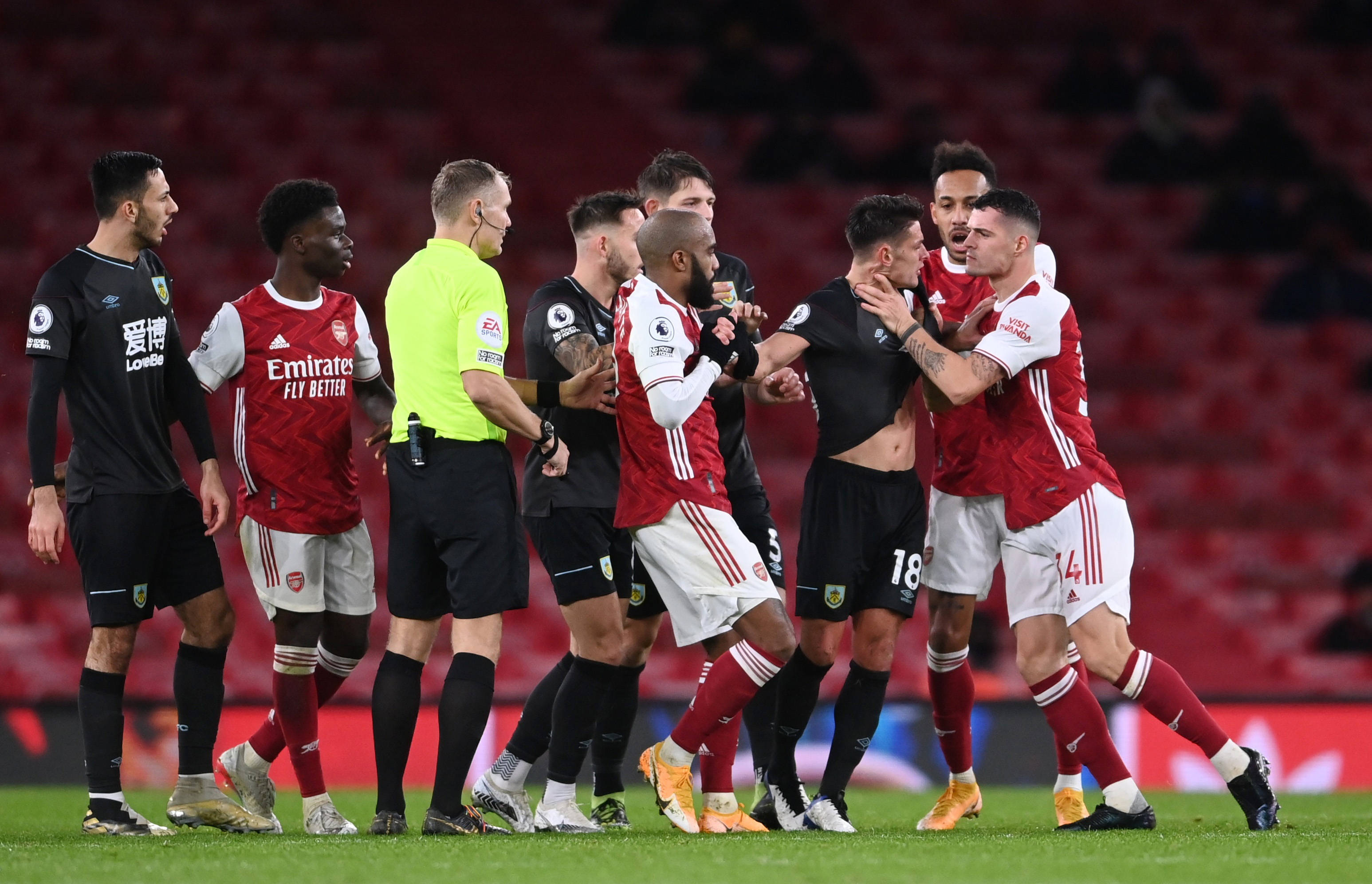 过双杀曼城 过双杀曼城